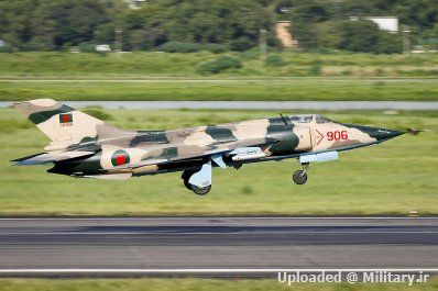 normal_906_Nanchang_A-5_Landing_28813818