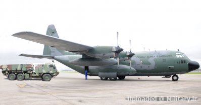 normal_ASTROS-II_Into_C-130_Avibras.jpg