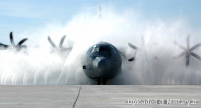 normal_C-130J_Hercules_cleaning.jpg