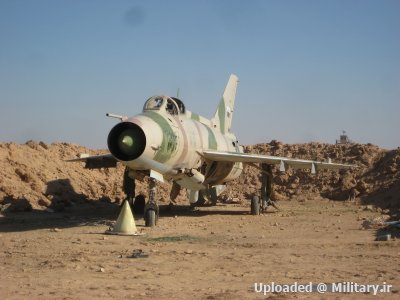 normal_Derelict_Iraqi_MiG-21.jpg