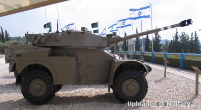 normal_Panhard-AML-90-latrun-3.jpg