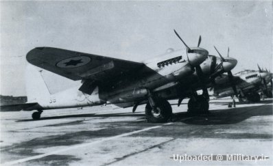normal_de_Havilland_Mosquito_IAF~0.jpg